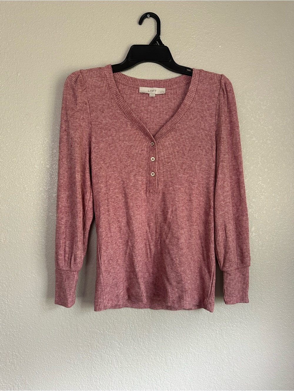 Loft Comfy Stretchy Long Sleeve V-Neck Henley Top